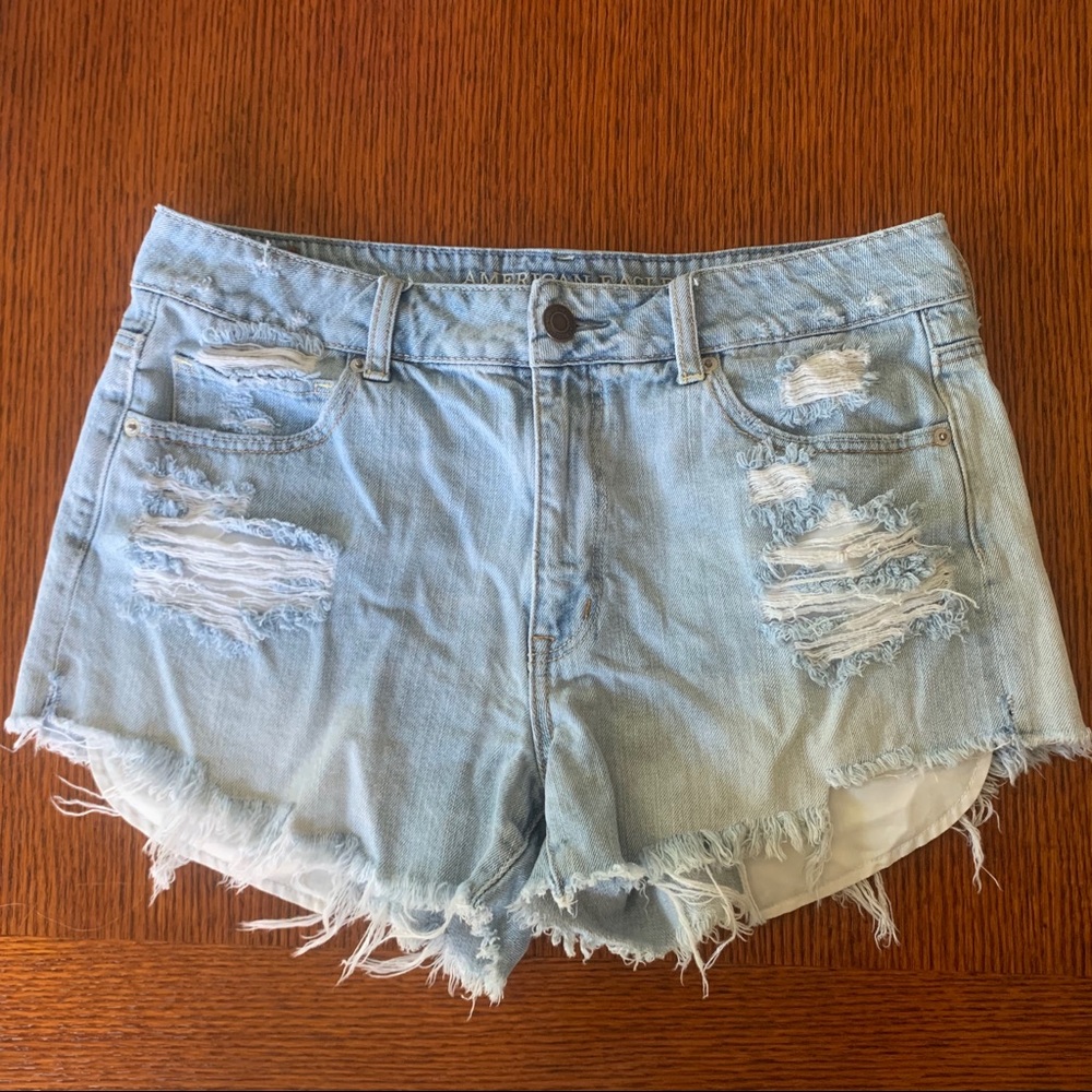 High waist denim shorts